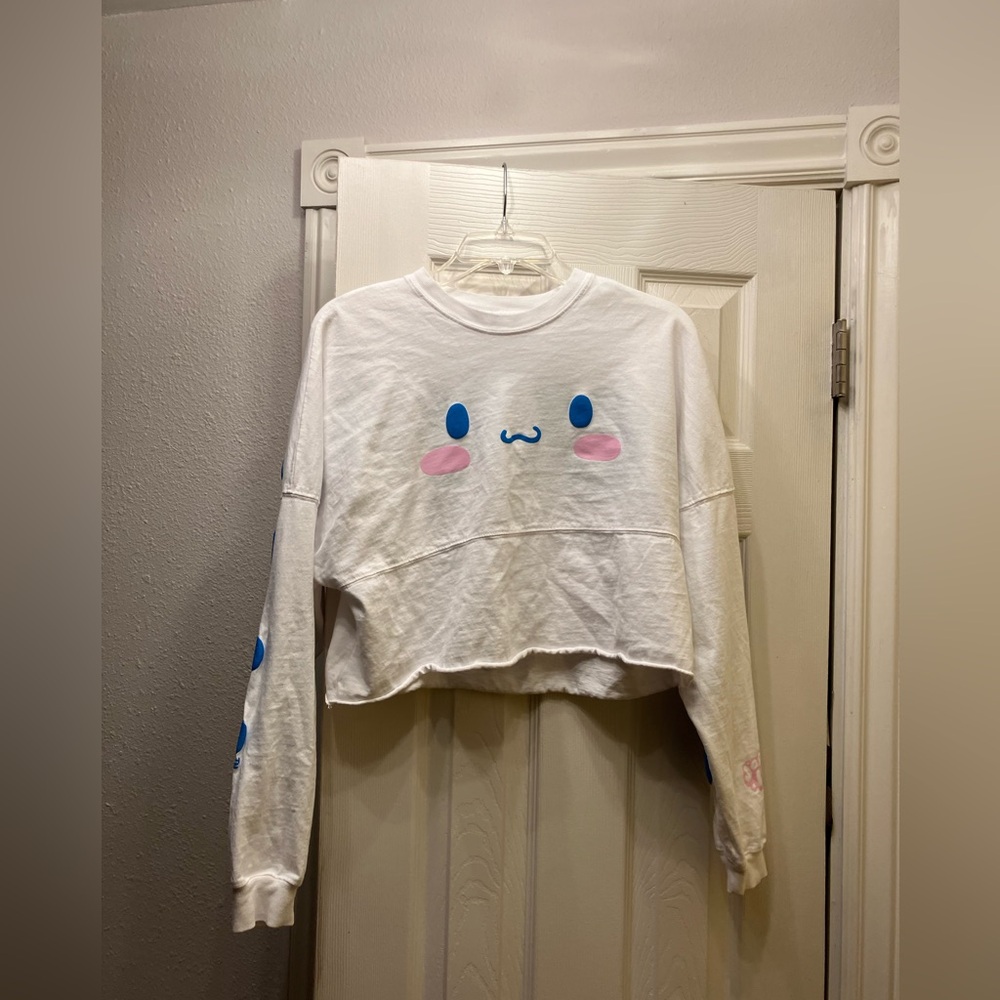 Cinnamoroll Japan LA Cropped Shirt